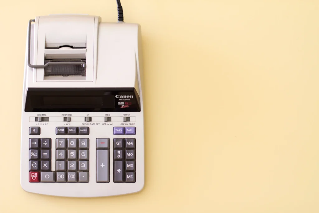 A calculating machine to calculate monthly expenses